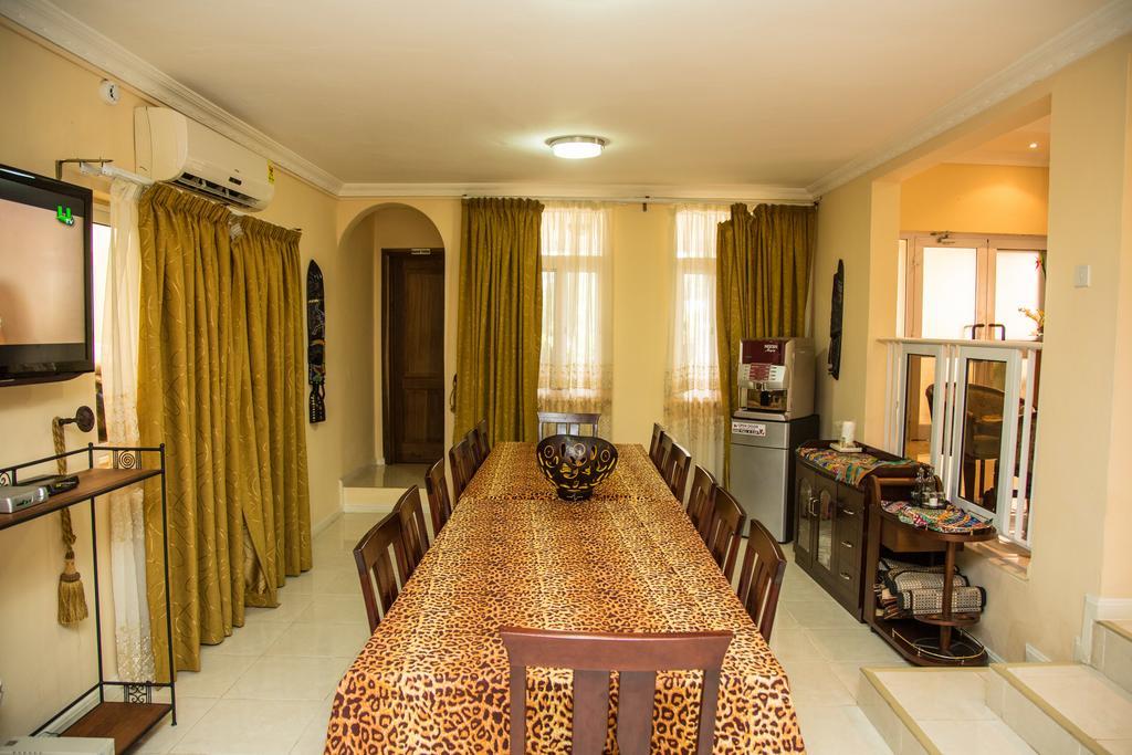 Alma House Hotel Accra Extérieur photo